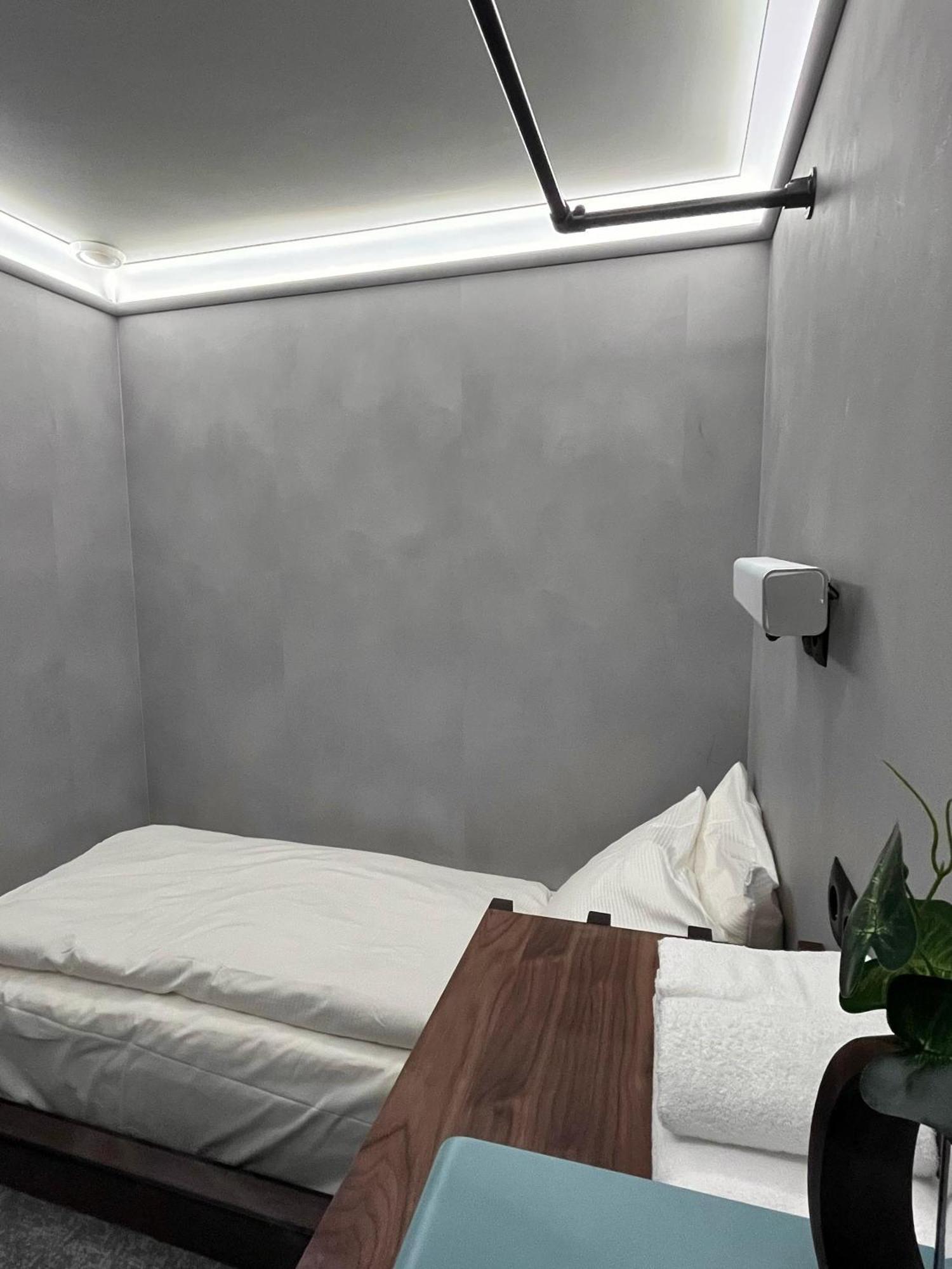 Kapselhotel The Hyve Capsule *