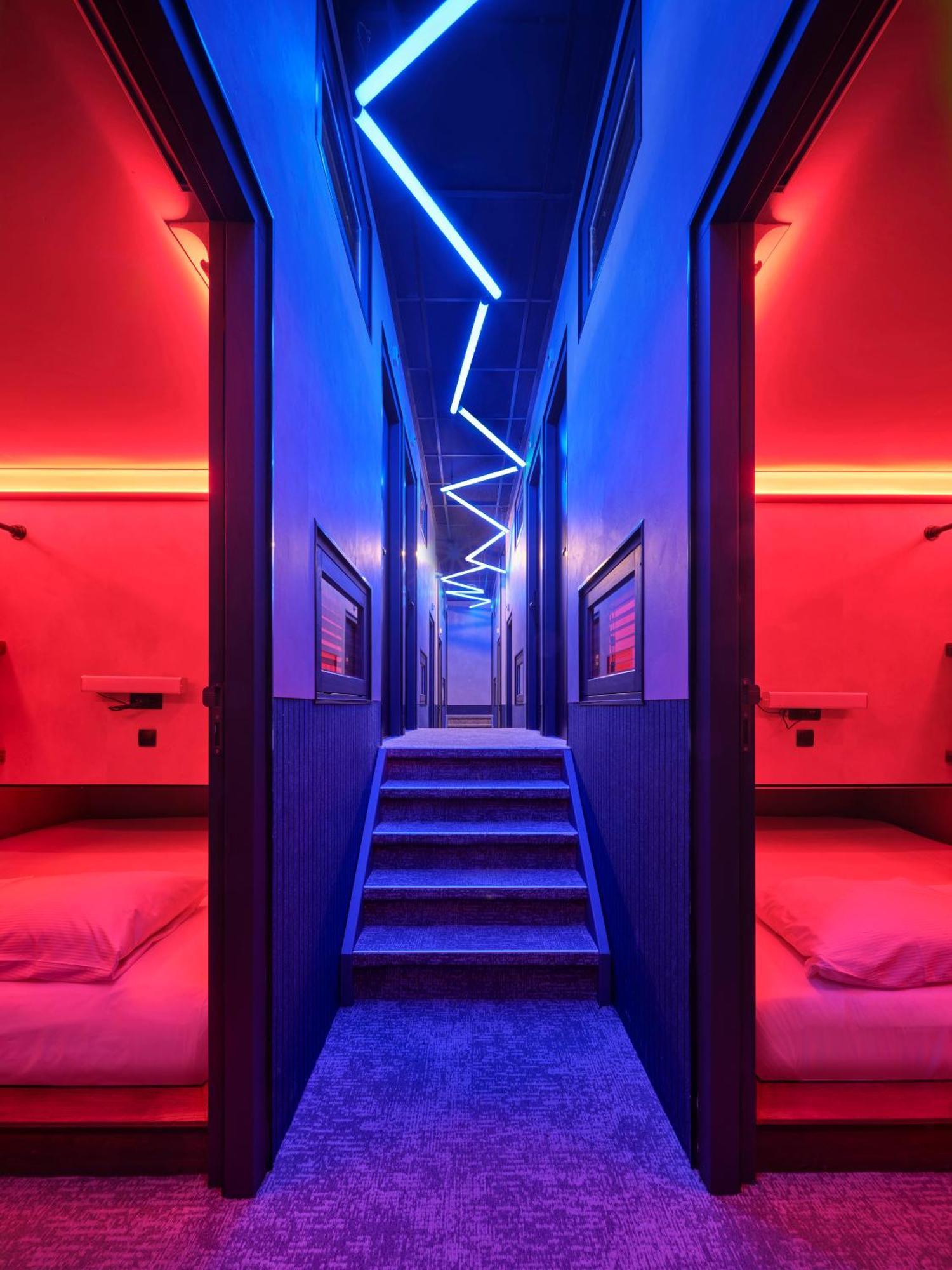 The Hyve Capsule Kapselhotel